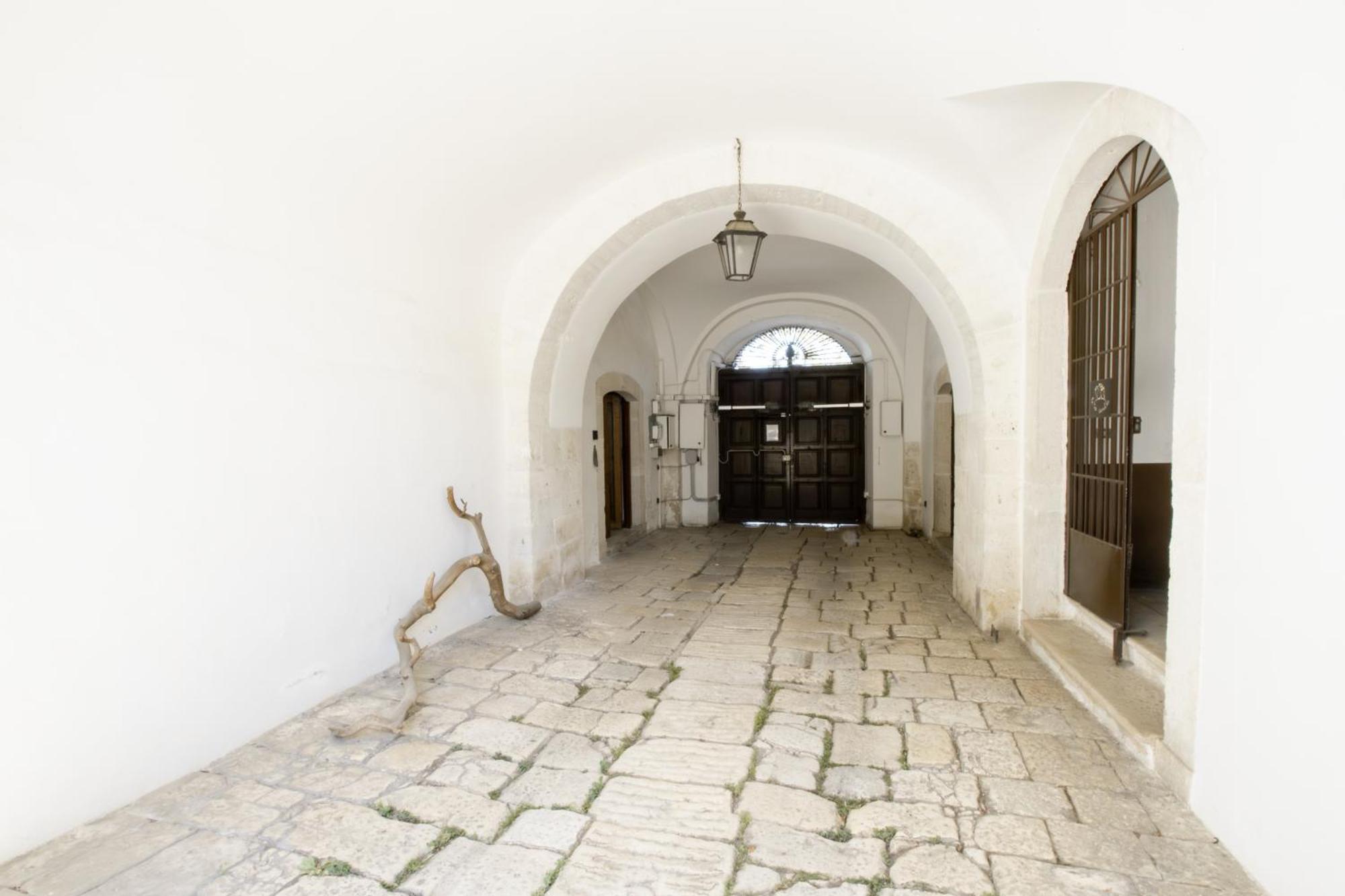 Le Tre Sorelle Bari Bagian luar foto